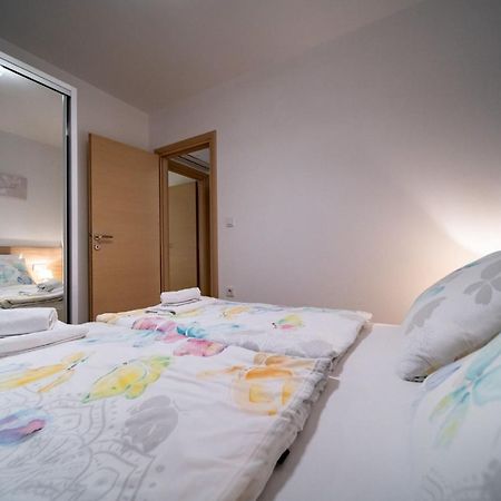 Apartments Arbis Lopar Exterior foto