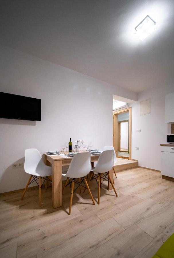 Apartments Arbis Lopar Exterior foto