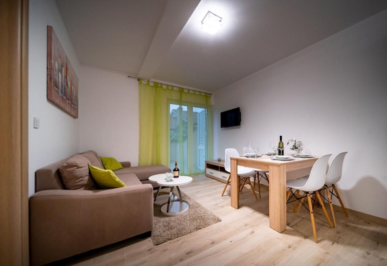 Apartments Arbis Lopar Exterior foto