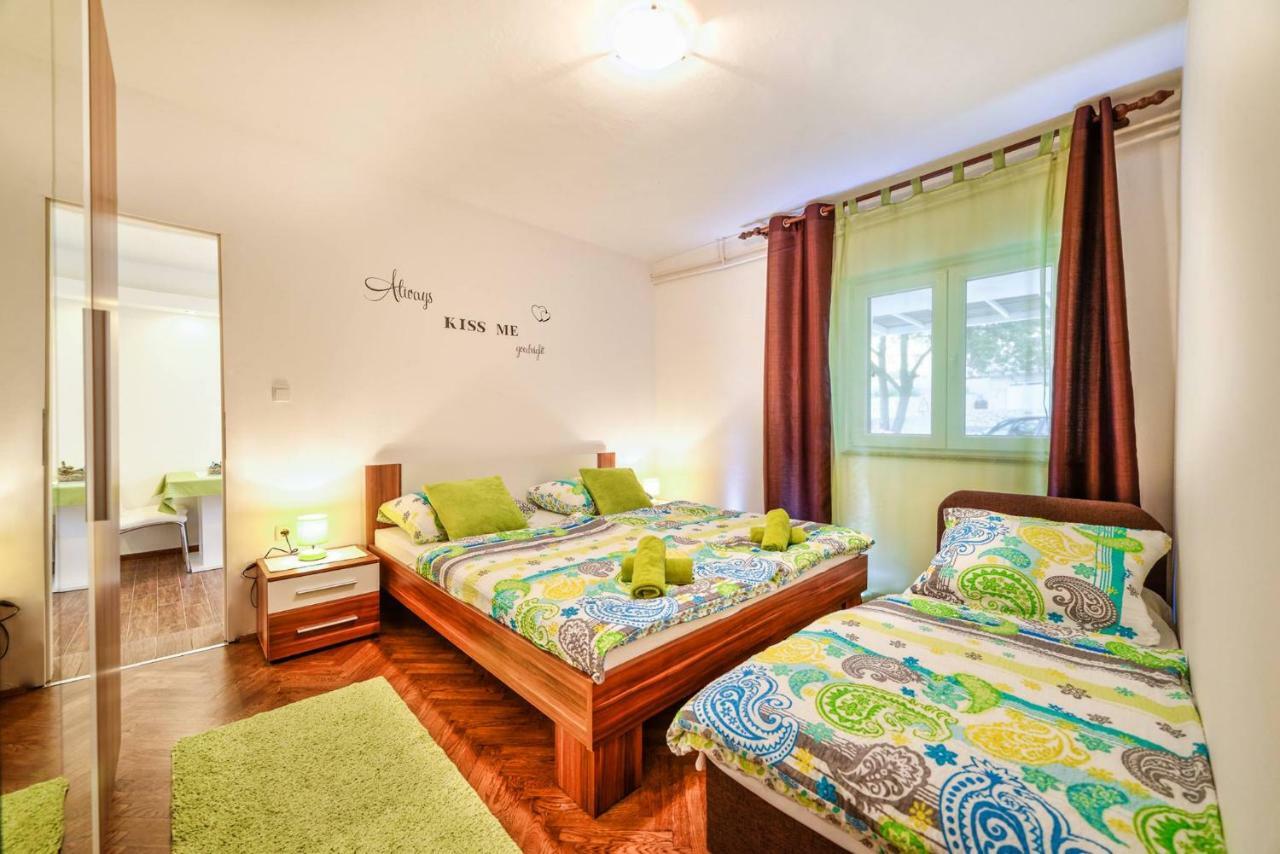Apartments Arbis Lopar Exterior foto